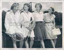 1949 Tennis Women Louise Brough MO duPont JN Bostock K Stammers Press Photo