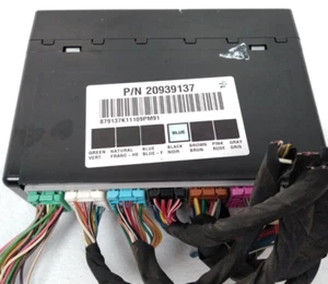 20939137 Chevy 2010 2011 2012 Silverado Body Control Module 2013 Tahoe BCM V92 - Picture 1 of 12