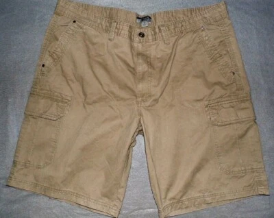 Men's Gander Mountain Guide Series Army Green Cargo Shorts Cotton 44 x 11 — 第 1/3 张图片