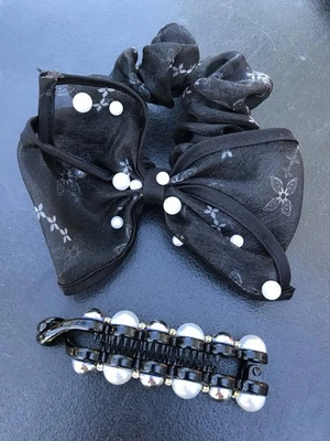 Clip de pelo hecho a mano con moño de perlas de encaje - Elegante accesorio para el cabello para mujeres y niñas Foto 1 de 4