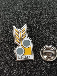 Pin's Pins Pin ENAMEL 63 ASSOCIATION LA Meunerie Française "A.N.M.F"  - Picture 1 of 2
