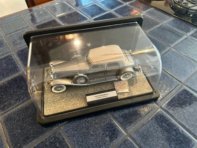 Franklin Mint 1933 DUESENBERG SJ VEINTE GRANDES - escala 1:24 fundido a presión 1989 con estuche Foto 1 de 4