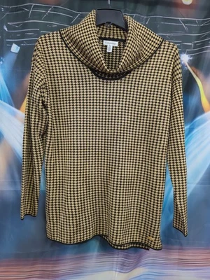 Blusa Suéter Túnica Cuello Capucha Estampado Geo Camel y Negro Calvin Klein Talla M ¡NUEVA CON ETIQUETAS! Foto 1 de 4