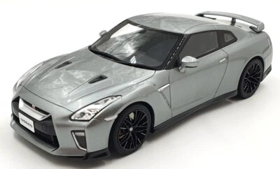 Kyosho 1/18 Scale Diecast KSR18044GR - Nissan GT-R Premium edition - Grey - Image 1 of 4