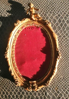 ancien Cupidon bronze cadre ovale porte photo - Photo 1/4