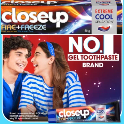 Close Up Fire + Freeze Toothpaste Dual Sensation Upto 12 hrs fresh breath Free/s - Image 1 of 4