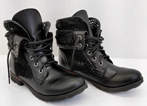 Rock & Candy Combat Boots Women's Spraypaint Ankle Black Lace Accent Size 7 - Picture 1 of 10