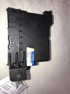 14-19 TOYOTA COROLLA Chassis Brain Box TEMPERATURE MODULE SEDAN ONLY 88650-02C00 - Picture 1 of 3