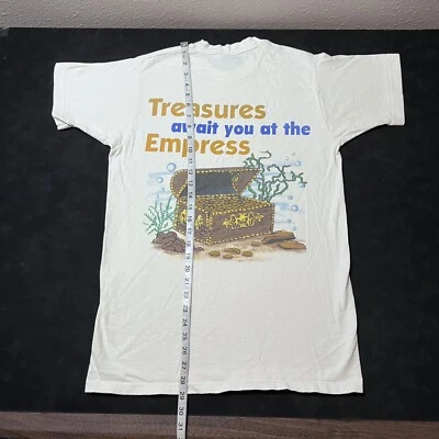 Camisa de cassino pôquer vintage baú do tesouro anos 90 ponto único Las Vegas ficha dourada - Imagem 1 de 4