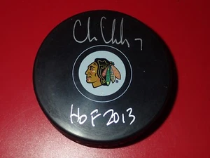 Chris Chelios Signed Chicago Blackhawks Puck W/ HOF 2013 Beckett BP32751 - Picture 1 of 2