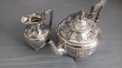 THEIERE ET POT A LAIT ARMORIE - Photo 1/4