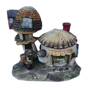 VTG 90s Fairy Garden Miniatures Mushroom Cottage House W/Teddy Bears 3" Figurine - Picture 1 of 11