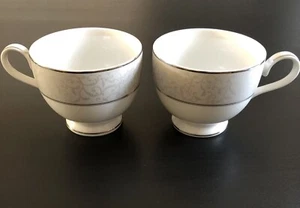 Set Of Two (2) MIKASA Parchment Fine China Tea Cups - L3438 - Picture 1 of 6