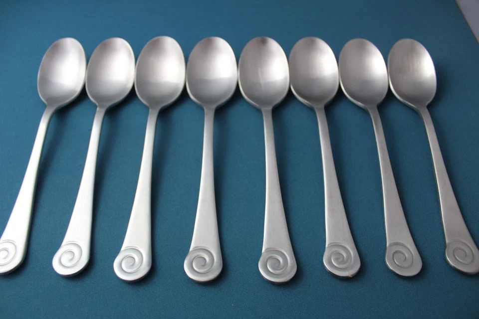 8 Place Oval Soup Spoons Robert Welch AMMONITE SATIN 18/10 China 7 5/8" - Image 1 of 4