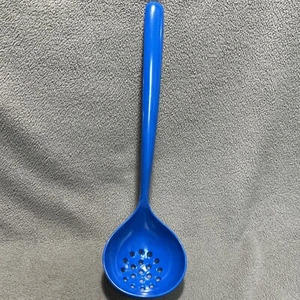 Vintage Copco Blue Melamine Straining Ladle 11 1/2" Long - Picture 1 of 4