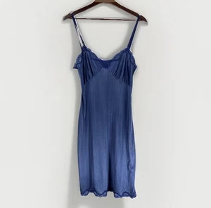 Vintage Mel Lin blau seidig sexy Nylon Full Slip 36 Spitze Cups USA - Bild 1 von 12