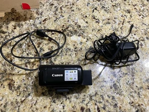 Canon VIXIA HF R800 Camcorder with 57x Adv. Zoom - Original Box. Read - Picture 1 of 9