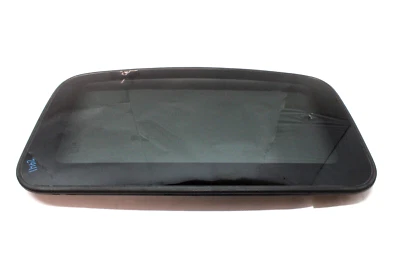 2018 HONDA HR-V ПЕРЕДНЕЕ СТЕКЛО ЛЮКА ОТ ОРИГИНАЛЬНОГО ПРОИЗВОДИТЕЛЯ 16 17 18 19 20 - Изображение 1 из 4