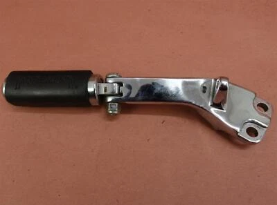 05-06 Harley Davidson Dyna Wide Glide Pasajero Trasero Izquierdo Pasajero Clavija Reposapiés Foto 1 de 4