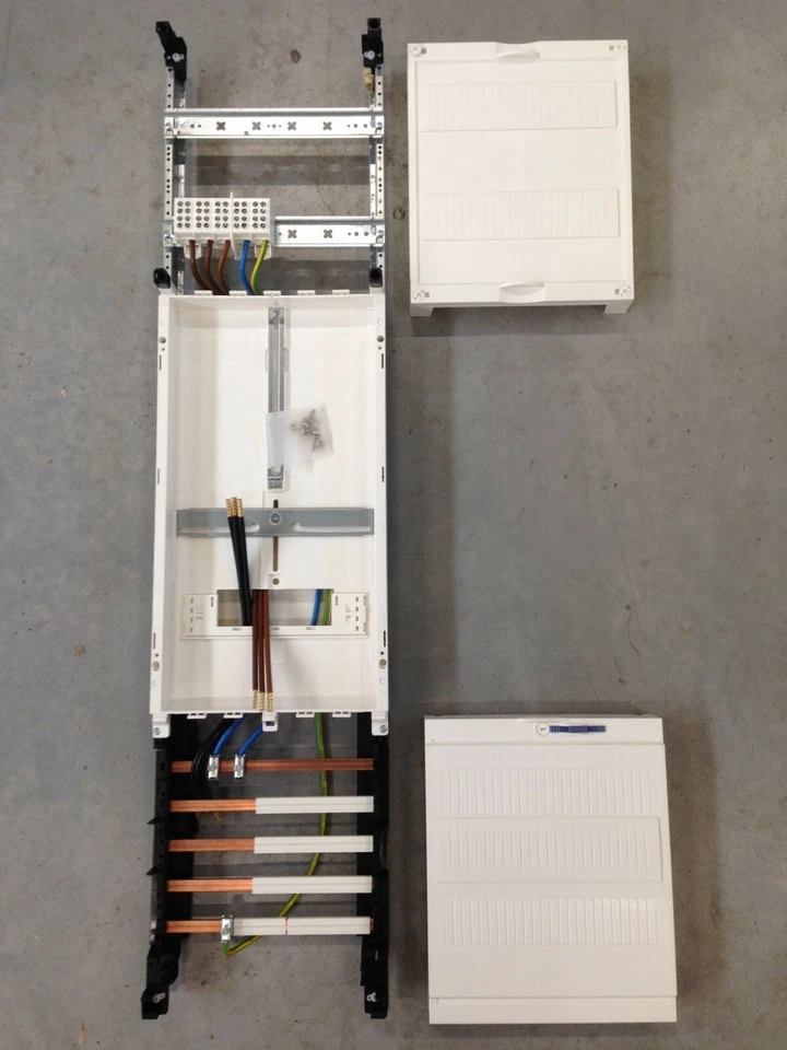 Hager ZH32P7K Zählerfeld 3.HZ univers Z, Höhe 1050mm, 1-feldig