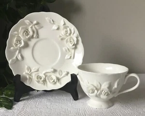 Robert Gordon Rambling Rose White Tea Cup And Saucer Set - Picture 1 of 18