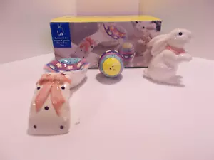 Mervyns Desfile de Pascua Sal y Pimienta Coctelera y CUCHARA Rabbit & Co 1997 Nuevo en Caja - Imagen 1 de 17