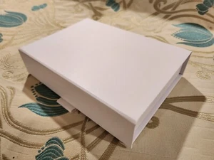 12 x White Or Ivory Luxurious Foldabox gift boxes s A6 - Picture 1 of 4