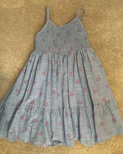 EUC Girl's Cat And Jack Denim With Red Stars Sun Dress Size M (7-8) - Picture 1 of 6