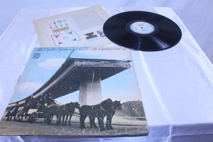 Vinyl Record Album 1973 Doobie Brothers The Captain & Me Vintage - Picture 1 of 9