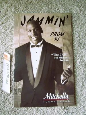 Michael Jordan 1991 JAMMIN Program TUX NBA Chicago Bulls Carolina 23 Basketball - Image 1 of 4