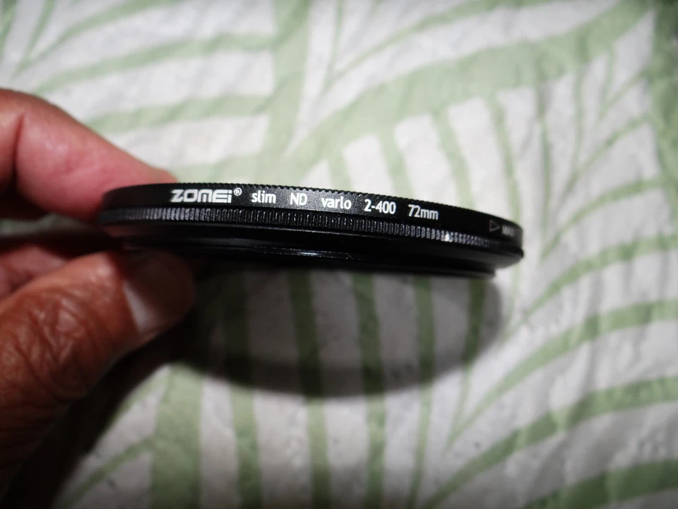 ZOMEI 72mm ND2-400 Slim Fader Adjustable Variable Neutral Density Filter - Image 1 of 1