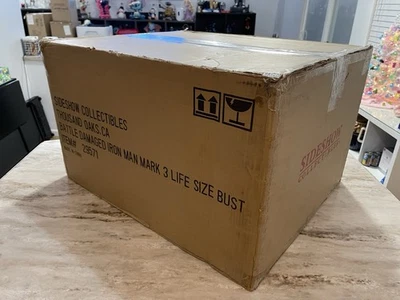 Sideshow IronMan Battle Damage Lifesize Bust - Image 1 of 4