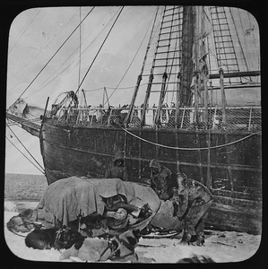 Photograph ARCTIC EXPLORERS SHIP STUCK IN THE ICE C1890 Magic Lantern Slide - Imagen 1 de 5