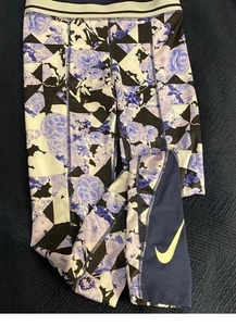 Nike Girls Floral Print High Rise Leggings Purple Floral Sz M - Picture 1 of 3