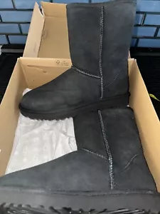 UGG Classic Short II Stiefel - schwarz Wildleder Winter warm bequem - Größe (siehe Beschreibung) - Bild 1 von 4