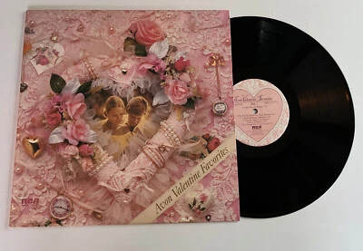Avon Valentine Favorites❤️Vinyl, 1986. Elvis, Kenny, Alabama, Como, Tony Bennett Foto 1 de 4