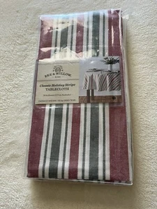 Bee & Willow Red & Green Christmas Stripe Cotton Rich Tablecloth 70 Inch Round - Picture 1 of 2