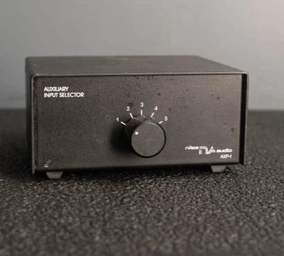 Niles Audio AXP-1 - Selector de entrada auxiliar Foto 1 de 2