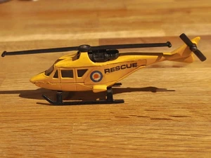 HELICÓPTERO DE RESCATE AMARILLO MATCHBOX SKYBUSTERS SB20 HECHO EN INGLATERRA DE 1976 - Imagen 1 de 5