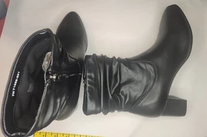 Stivaletti Trotters Donna Krista Slouched Nero 7,0 N US - Foto 1 di 4