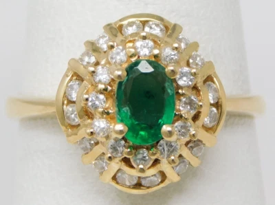 14 kt Yellow Gold Oval Shaped Emerald Double Halo DIAMOND Ring Size 7 B6620 - Image 1 of 4