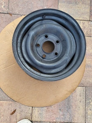 Chevy Bel Air Impala Biscayne 1958 llanta de 14 x 6 GM Foto 1 de 4