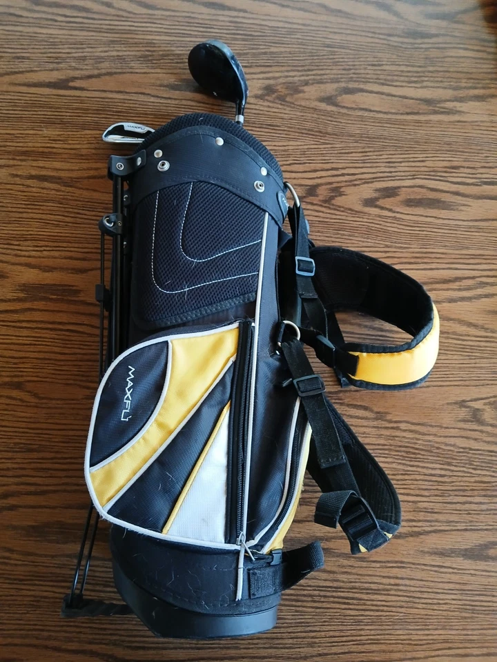 Maxfli Juego de Golf Infantil/Niño para Niños 8-10 Años, Putter, 9i, 3W, Bolsa Foto 1 de 4