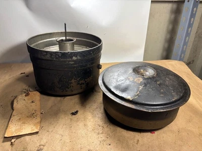 Корпус воздухоочистителя 1947 Plymouth - Изображение 1 из 4