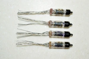 4x 6N16B-V ~ 6021 6SN7 Doppeltriode Miniaturröhre sowjetisch GLEICHES DATUM 06/1977 NEU - Bild 1 von 4
