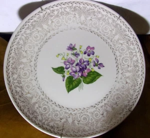 Cunningham and Pickett Spring Violet Hand Decorated 22K GOLD 10.25" PLATE/HANGER - Picture 1 of 7