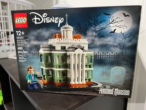 Brandneu mit Karton Lego Mini Disney Haunted Mansion Set 40521 Disney Ride Schloss - Bild 1 von 3