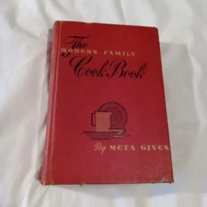 Vintage The Modern Family Cookbook Meta Given 1945 Housewife 938 Page 6th Print - Picture 1 of 11