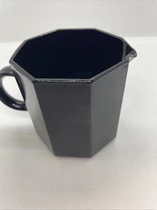 Crema de vidrio negra Arcoroc Octime 3” 6 OZ Francia vintage. - Imagen 1 de 6