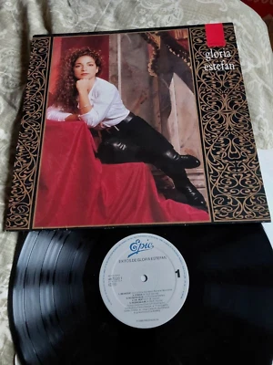 Gloria Estefan Exitos De Gloria Estefan vinyl LP record Latin Pop 1990 - Image 1 of 4